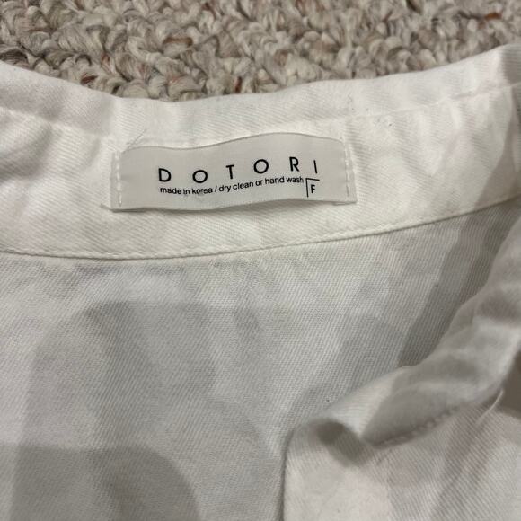 Dotori Women's Button Down Long Sleeve Shirt Sz S White Clasic Casual Capsule - Picture 2 of 7